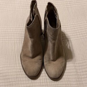 Jessica Simpson Taupe Ankle Booties